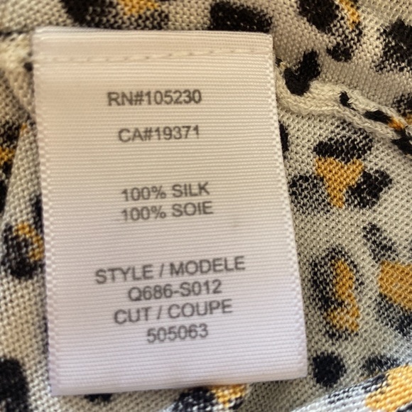 SILK Equipment Femme Animal Print Lightweight Sweater L - Picture 6 of 7